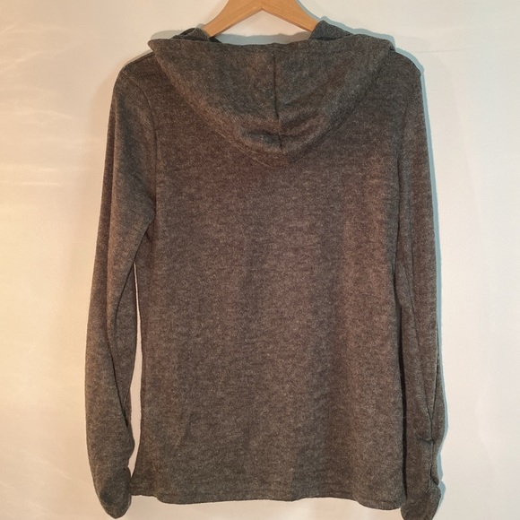 Dressfo - turtle neck with hood sweater. Size XL - Picture 2 of 11